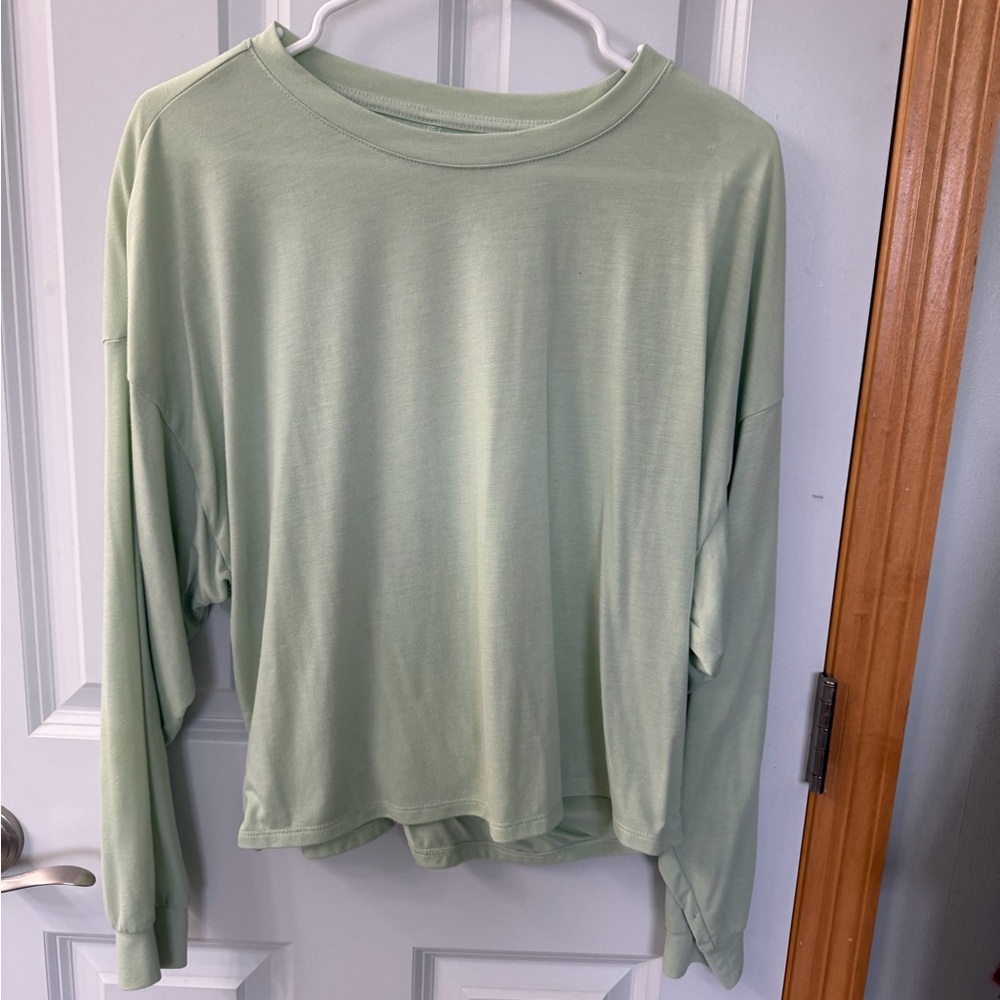 Old Navy Light Green Long Sleeve Top